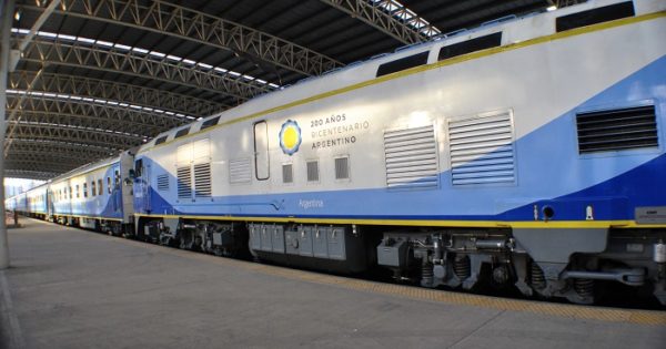 Suspenden el servicio del tren que une Mar del Plata con Buenos Aires