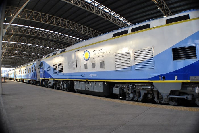 Suspenden el servicio del tren que une Mar del Plata con Buenos Aires