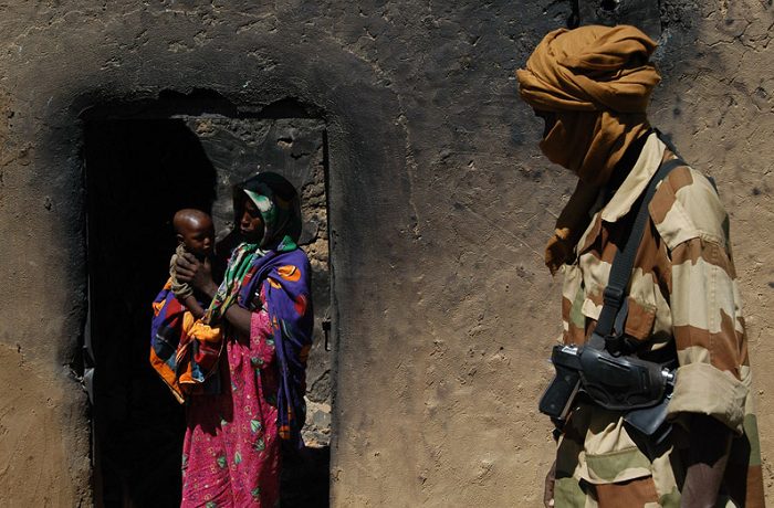 Medicos Sin Fronteras 2003 Crisis en Darfur