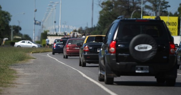 Ruta 2: reemplazaron el cartel de bienvenida a Mar del Plata