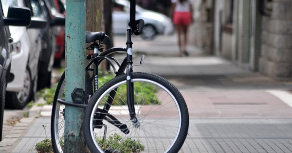 La Defensoría, por los espacios para bicicletas en estacionamientos