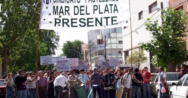 Pasteleros exige un aumento salarial del 40% y prepara protestas