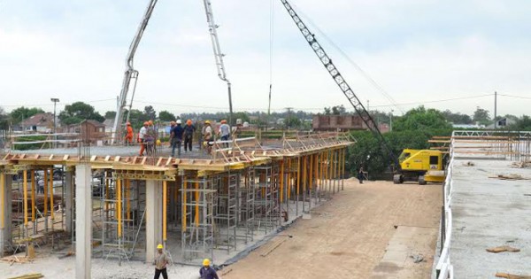 La construcción del nuevo Centro Cívico del oeste está a un 30%