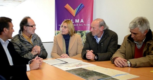 Baragiola y Arroyo, junto al ministro de Desarrollo Urbano de Macri