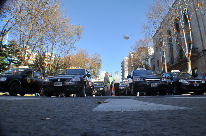 Taxistas volvieron a protestar y AM denunció agresiones