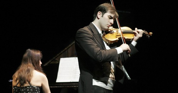 El violinista Xavier Inchausti se presenta en la ciudad