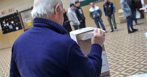 Ballottage: empezó la votación en Mar del Plata