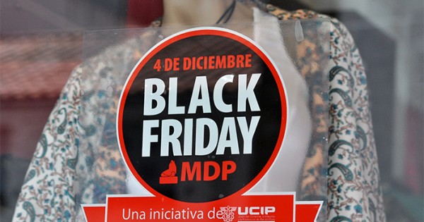 Primer Black Friday: explotó la venta, faltaron descuentos