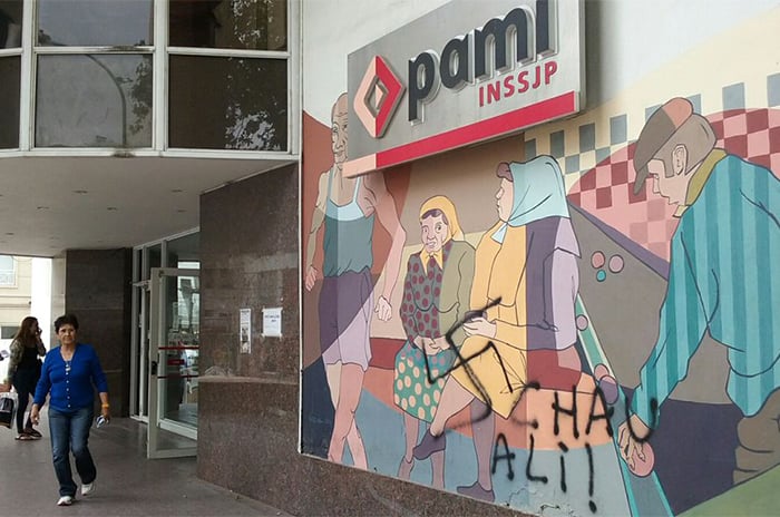 Una nueva pintada nazi: esta vez en PAMI, ante la salida de Alí