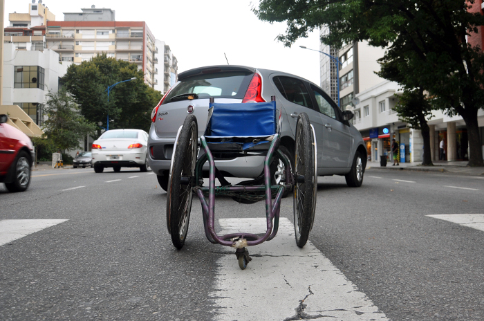 Atropellaron a un hombre en silla de ruedas en avenida Colón