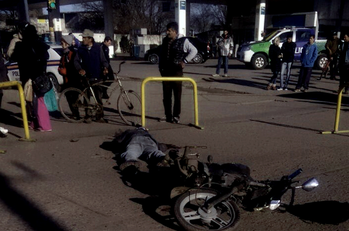 Choque fatal en Polonia y 39: murió un motociclista