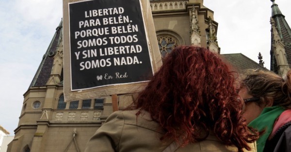 Exigieron #LibertadParaBelén y que se debata el derecho al aborto