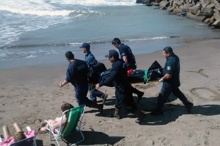 Hallaron el cuerpo de un hombre que había desaparecido en el mar