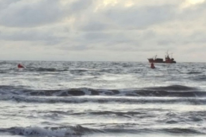 Rescatan a tres marplatenses que salieron a navegar