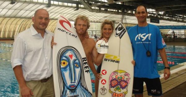 El equipo argentino de surf partió al mundial de Francia