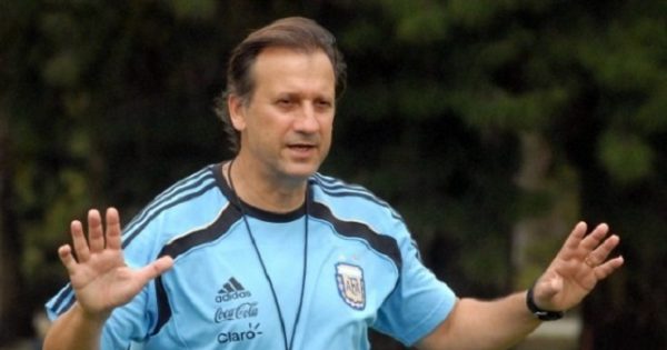 Walter Perazzo es el nuevo técnico de Aldosivi