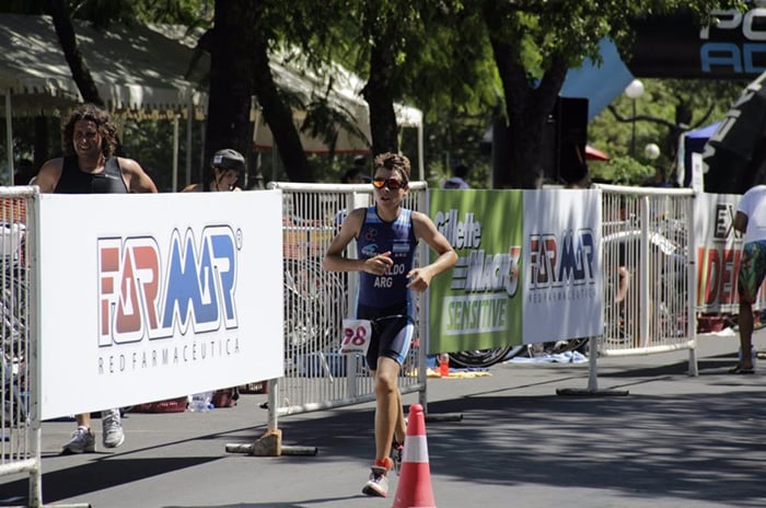 Triatlón: Iván Anzaldo fue el mejor juvenil en Italia