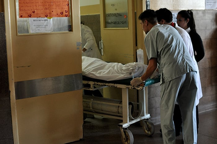 Médicos vuelven a alertar por “falta de personal” y “salarios deprimidos”