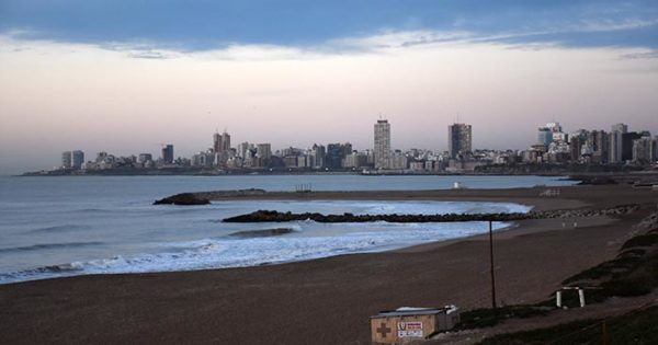 Mar del Plata pierde un metro de médano por año