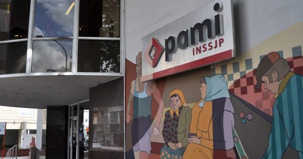 Por un caso de coronavirus, aíslan agentes y cierran la sede central de PAMI en Mar del Plata