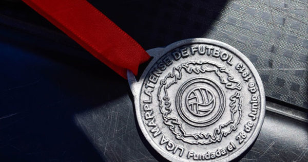 Fútbol local: la Liga Marplatense premió a los más chicos