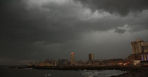 Rige un alerta meteorológico por tormentas fuertes y granizo en Mar del Plata