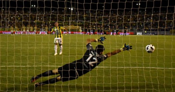 Por penales, Aldosivi volvió a ganarle a Boca en Mar del Plata