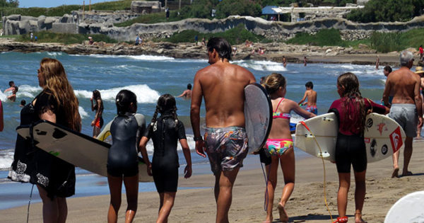 El Emder sumará el surf a sus escuelas de Iniciación Deportiva