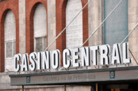 Denuncian persecución sindical contra dos trabajadoras del Casino Central 