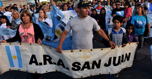 Submarino: a dos meses, dolor, desolación y reclamos a Macri