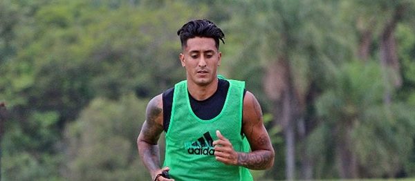 Santiago Rosales ya se entrena en Olimpia de Paraguay