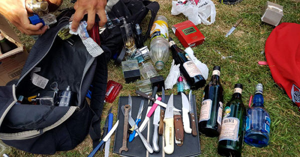 Secuestran alcohol, drogas y cuchillos a hinchas de River