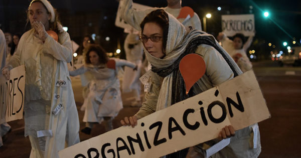 Día de la Memoria: Abuelas de Plaza de Mayo presenta la canción “Miradas que no callan”