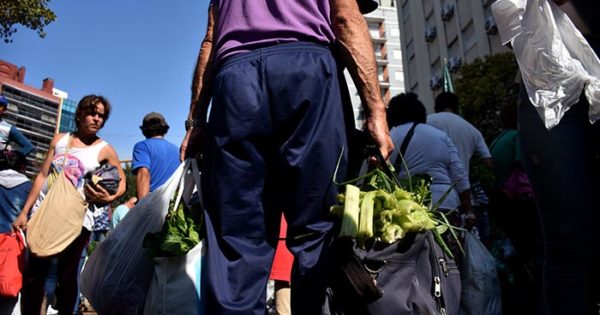 Un nuevo verdurazo “contra el hambre” en Mar del Plata