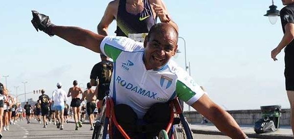 Lucha por la accesibilidad, pero le robaron su silla de ruedas