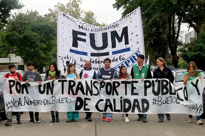 Una marcha y muchos reclamos por transporte público de calidad