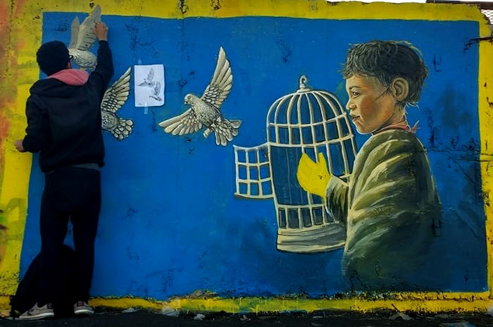 Pintura de murales, música en vivo y talleres en el Envión Puerto 
