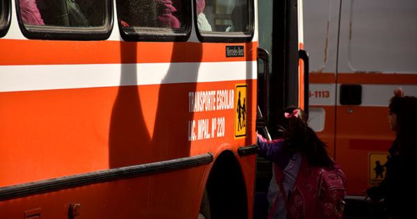 Varias escuelas sin transporte escolar y un problema que se reitera desde marzo