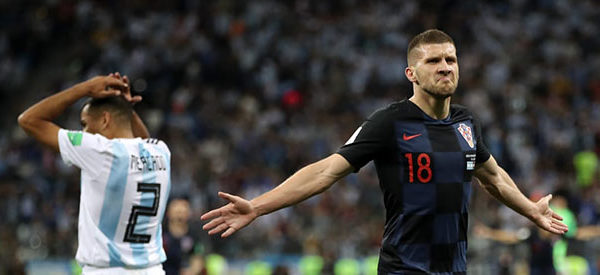 Argentina perdió con Croacia y quedó al borde de la eliminación
