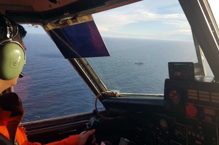 Naufragó un buque marplatense: rescataron a los ocho tripulantes