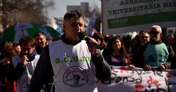 Otra polémica con Mourelle: le quita una exención al gremio ADUM