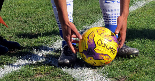 Fútbol local: el lunes se juega la novena fecha del “Pedro Suárez”