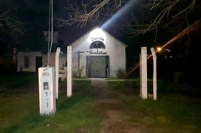 Cuatro adolescentes detenidos al intentar robar en una capilla