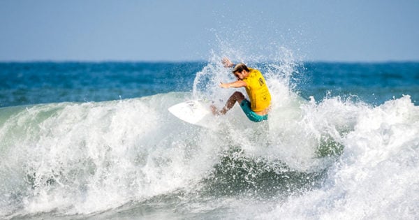 Santiago Muñiz se metió en la final del Mundial de Surf