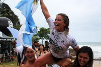 Josefina Ané, otra vez campeona en la Liga Mundial de Surf