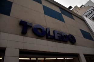 Tras diez años, ordenan a Toledo reincorporar a seis despedidos