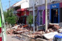 Derrumbe fatal en Punta Mogotes: a ocho meses, sin responsables