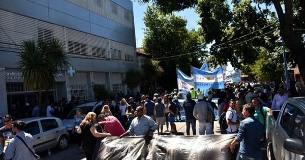 Municipales: día de movilización y protesta contra Arroyo