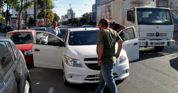 Uber, más operativos: otros dos autos secuestrados