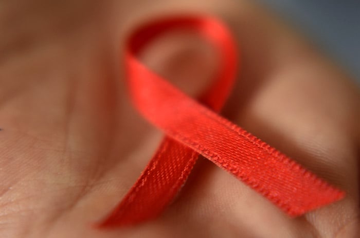SIDA: denuncian estancamiento, recortes presupuestarios y falta de prevención